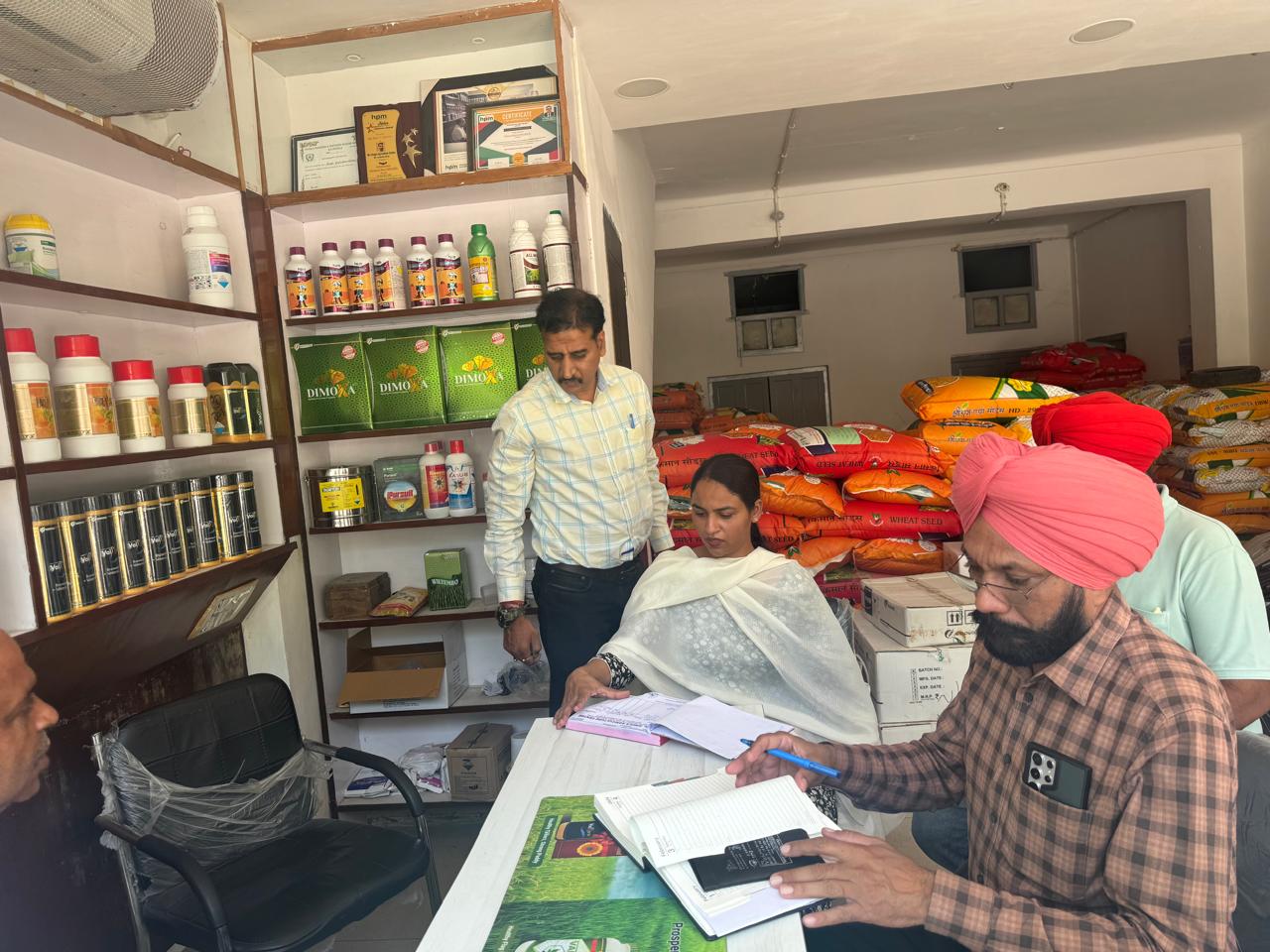 If the fertilizer seller insists on buying a product at a higher rate, complain to the Agriculture Department: Dr. Jaswinder Singh